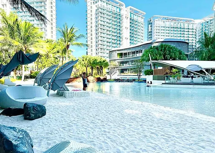 Azure Pool View W/ Netflix & Wifi Boracay Tower
