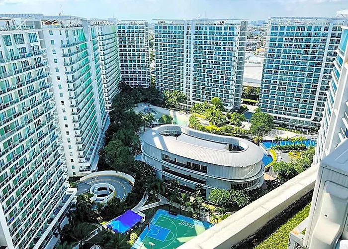 Azure Pool View W/ Netflix & Wifi Boracay Tower 5*