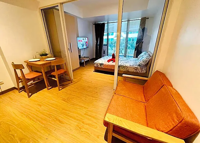 Azure Pool View W/ Netflix & Wifi Boracay Tower 5*